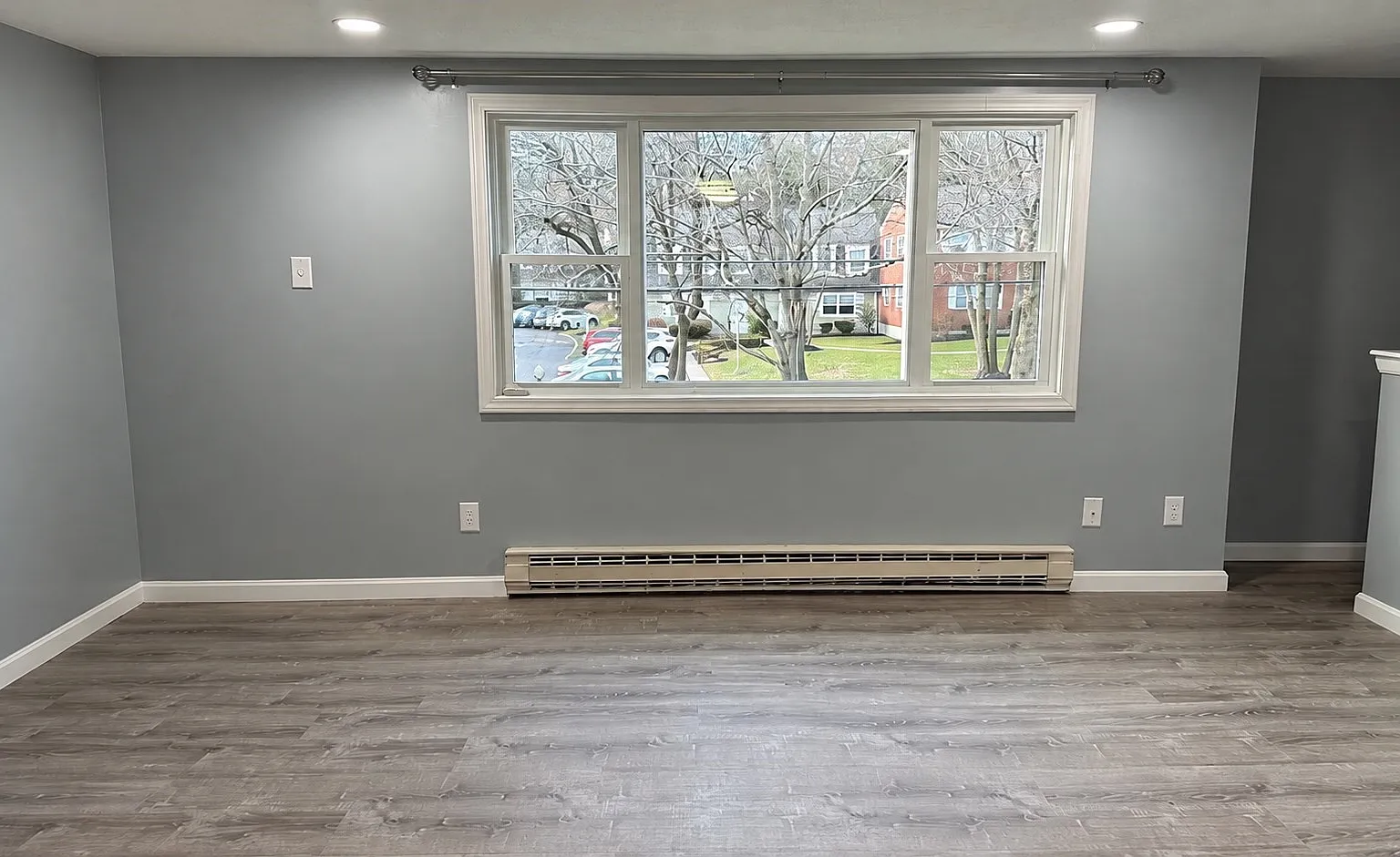 2 bed, 1.5 bath, 1300 sqft, $2,750 — Photo 3