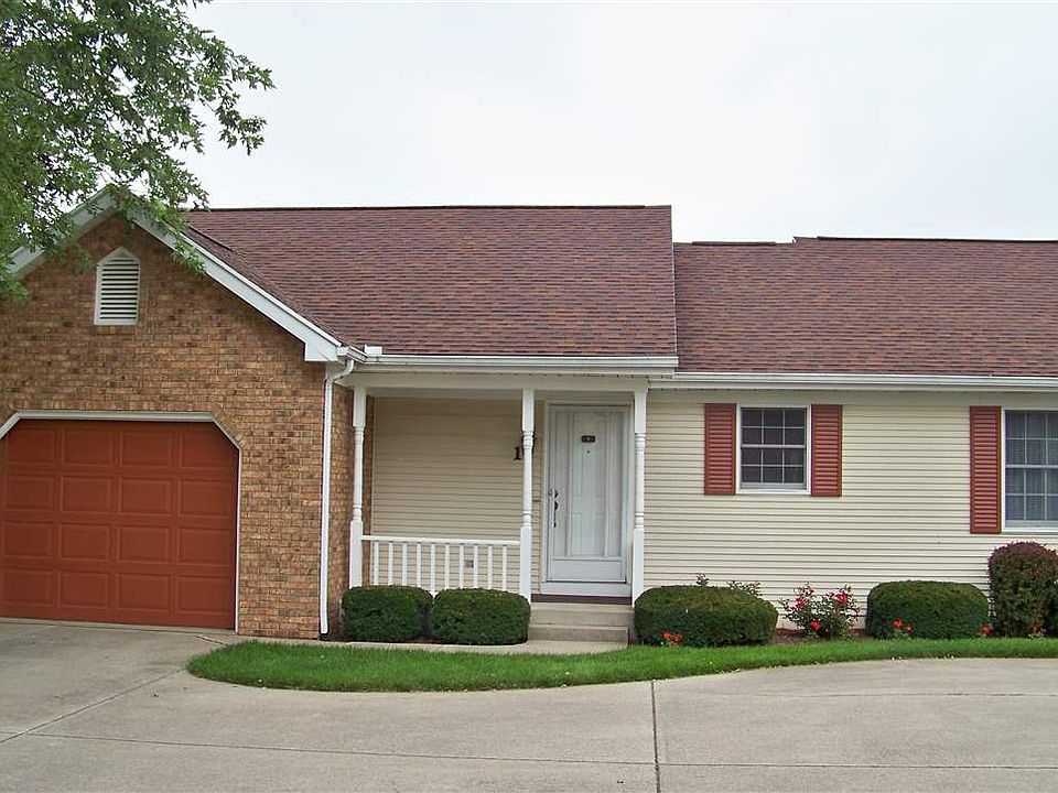 1st image of 1412-1 Pembroke Cir