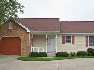 1412-1 Pembroke Cir, Goshen, IN 46526