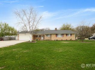 1470 S Huron Rd, Kawkawlin, MI 48631