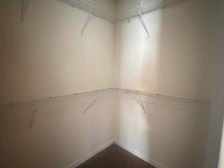 1755 Polaris Dr — Photo 37