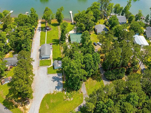 3rd image of 145 Alice Harris Rd