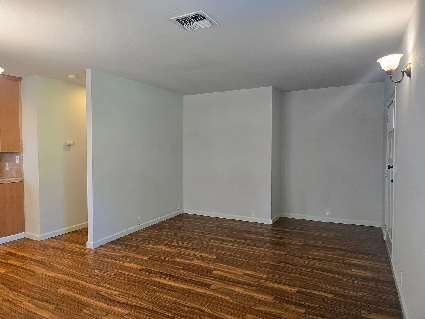 5437 Griffin Rd - Hughson **Coming Soon - 8/31/26** — Photo 3
