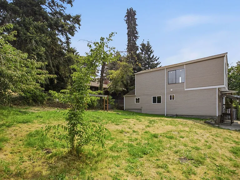 1742 S Shelton St — Photo 32