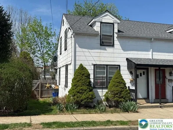 1086 1st Ave, Hellertown, PA 18055