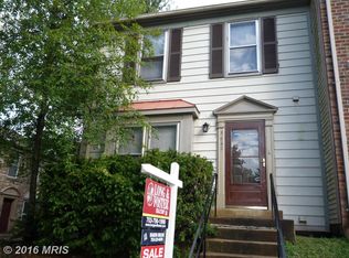 5662 Chapel Run Ct, Centreville, VA 20120