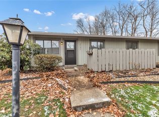 2747 Mull Ave, Copley, OH 44321