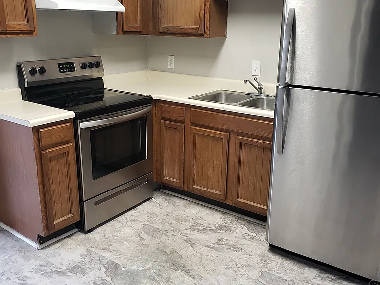 Unit 32 Kitchen
