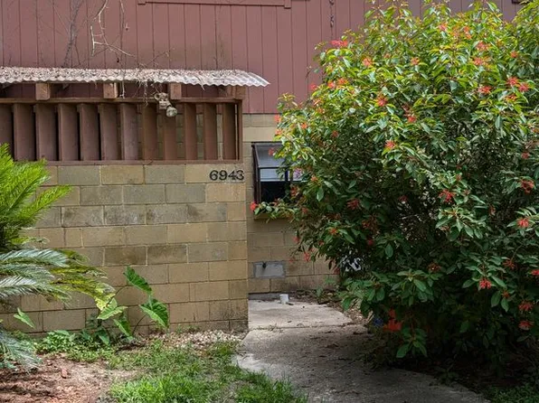 6943 SW 45th Ave, Gainesville, FL 32608