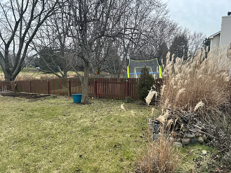 21509 W Georgetown Dr — Photo 10