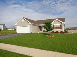 5649 Thribble Cross, Roscoe, IL 61073