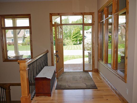 3rd image of 2363 Wildwood Dr
