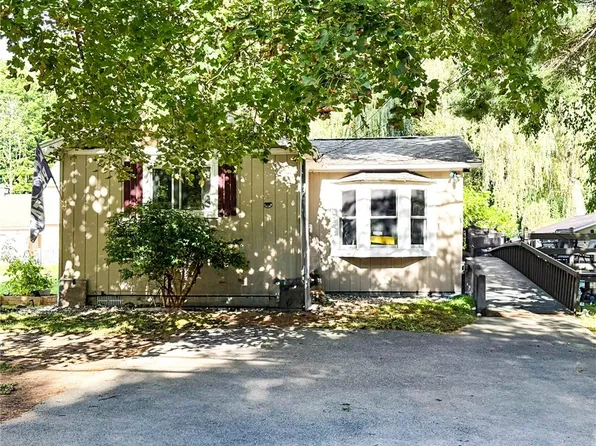 446 Otsego St, Ilion, NY 13357