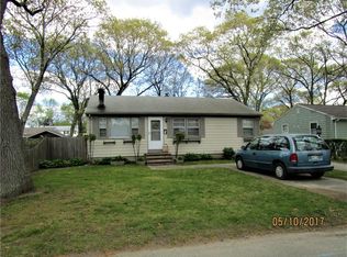 50 Haswill St, Warwick, RI 02889