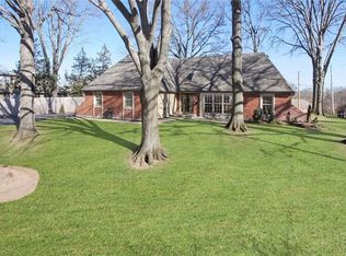 7419 NW Woody Creek Ln, Platte Woods, MO 64151