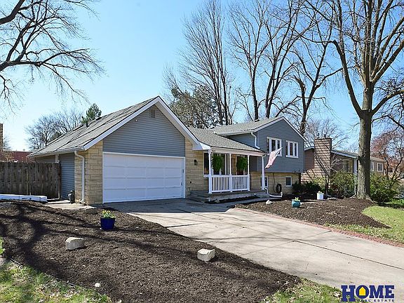 2nd image of 7821 Sandalwood Dr
