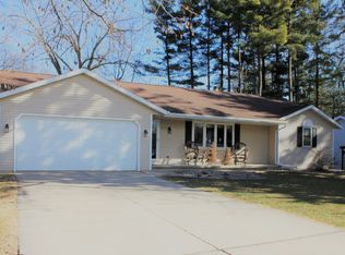 2035 S Point Rd, Green Bay, WI 54313