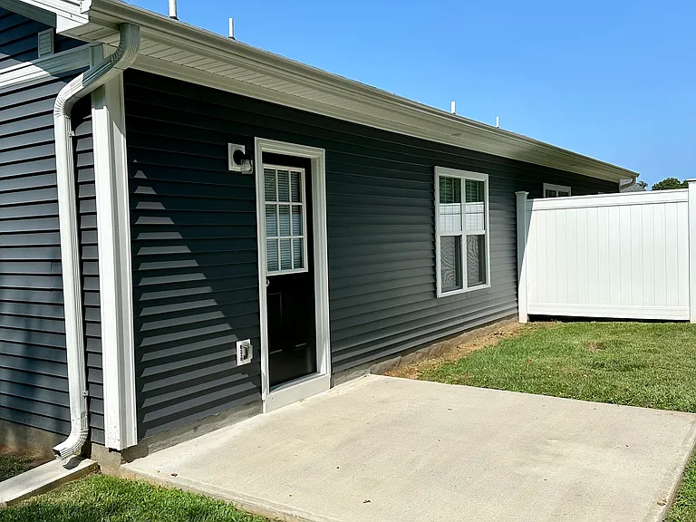 891 Old Vinton Mill Rd NE #B — Photo 6