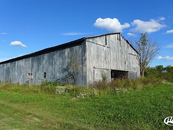 3rd image of 1062 Broadus Branch Road