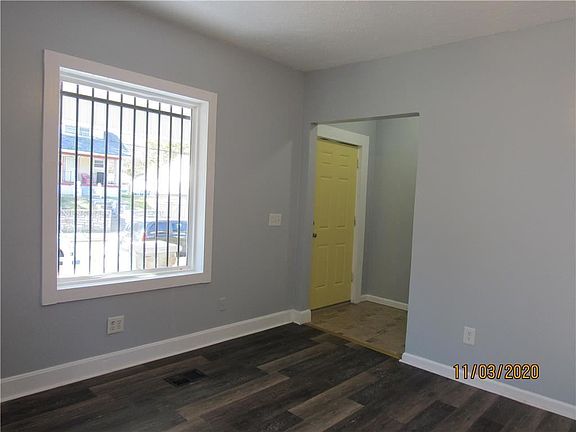 2nd image of 307 N Jackson Ave