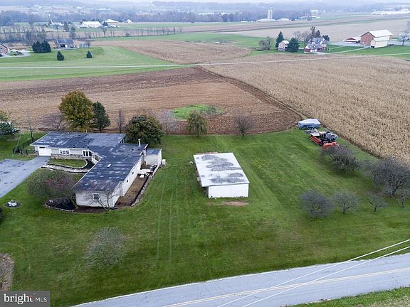 5th image of 317 Farmers Dr