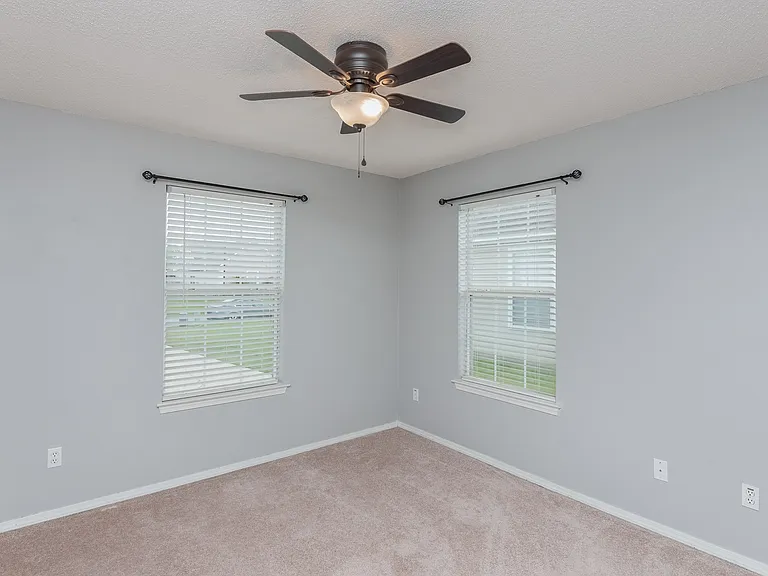 617 Hanley Downs Dr — Photo 19