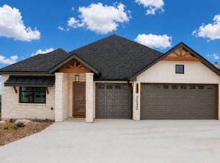 2130 Vista Ridge Dr, Kerrville, TX 78028