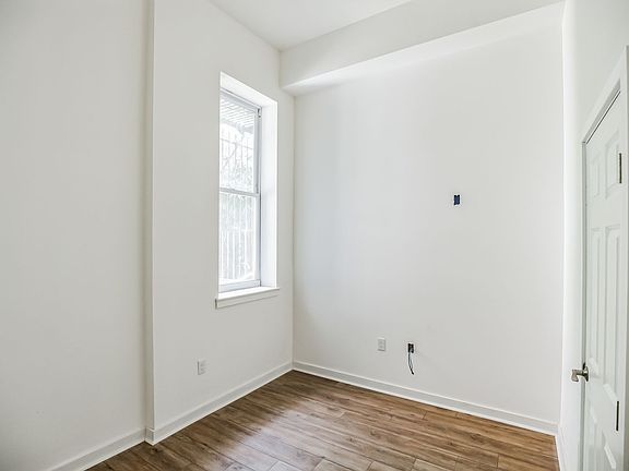 5th image of 407 S 42nd St #222