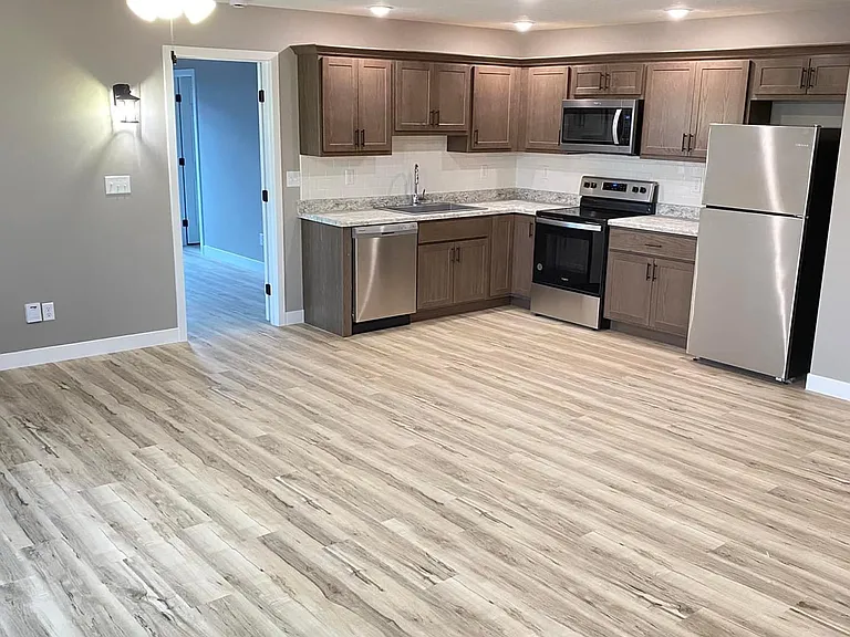 503 Hoselton Dr #1 — Photo 6