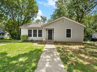 2206 Fowler Dr, Denton, TX 76209
