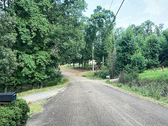 4th image of 170 Rolling Fork Dr