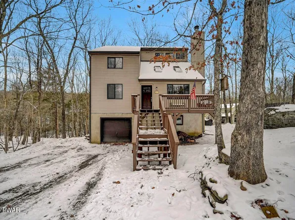 142 Candlewick Way, Lackawaxen, PA 18435