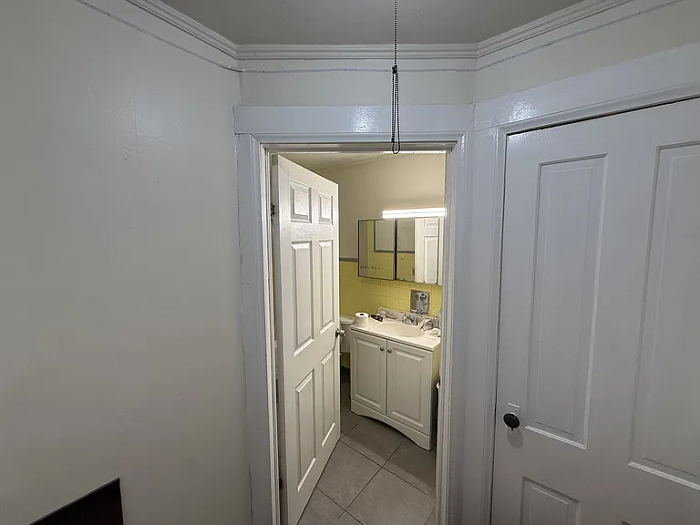 404 Oak Ave — Photo 11