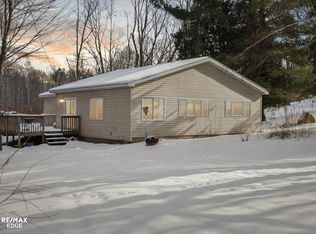 150 40th Ave, Sears, MI 49679