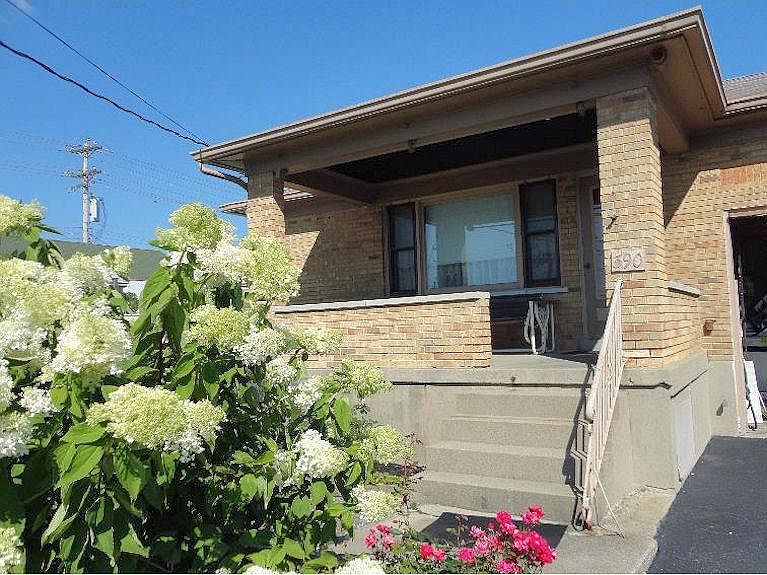 1st image of 390 Greenwell Ave