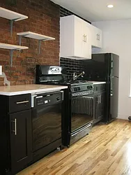 Rented by Tower Brokerage