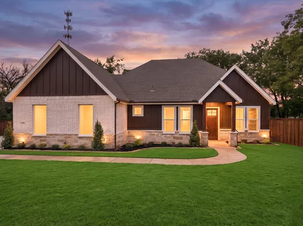 105 Iron Horse Ln, Denison, TX 75020