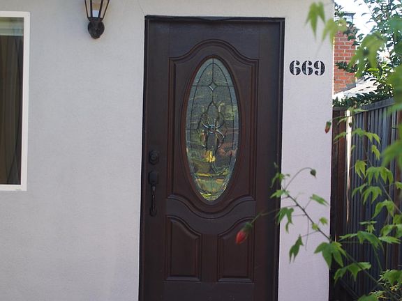 3rd image of 669 18th Ave