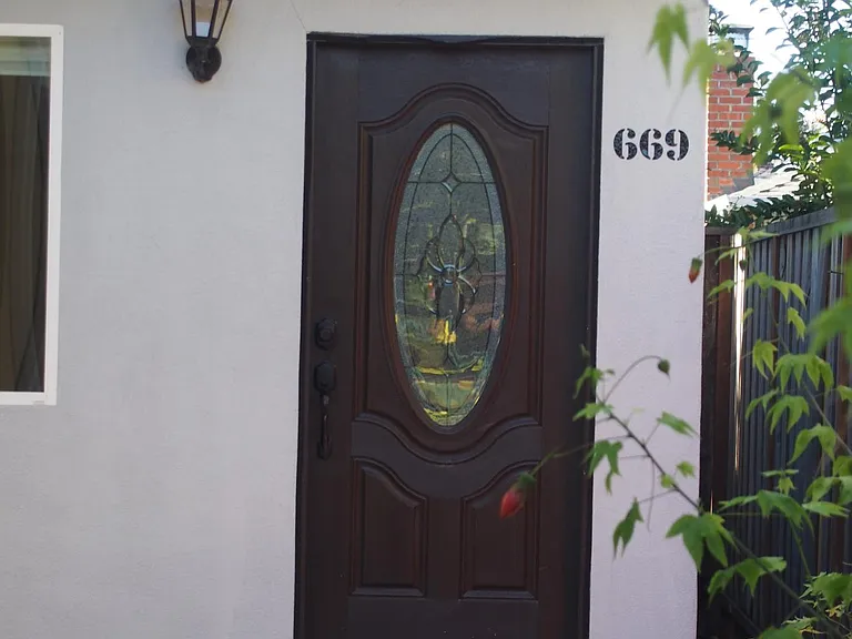 669 18th Ave — Photo 3