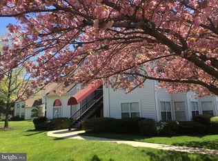 10408 Westridge Dr #201, Bowie, MD 20721