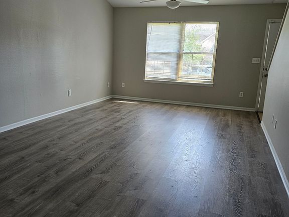 4th image of 1507 Greensboro Dr #1507