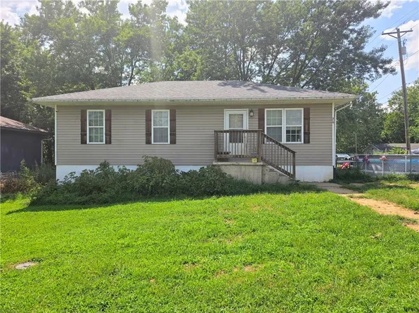 510 S Lynn St, Nevada, MO 64772