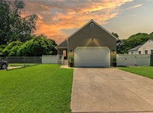 415 Raleigh Ave, Hampton, VA 23661