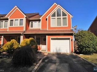 11 Wimbledon Dr, Vernon, NJ 07462