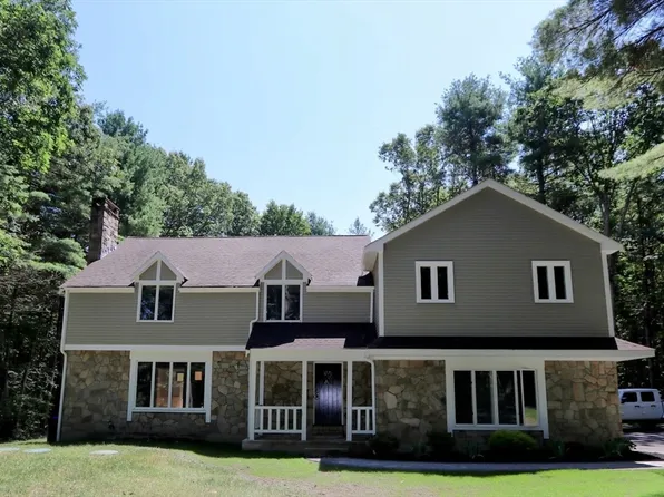 219 Winter St, Hopkinton, MA 01748
