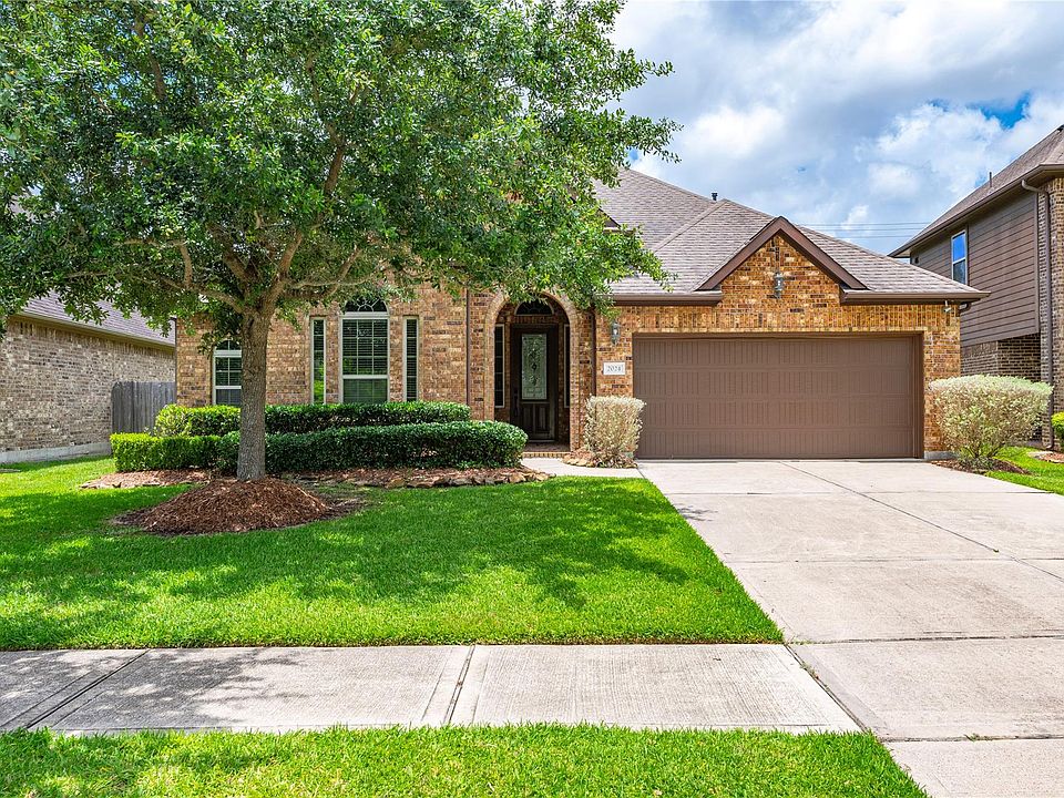 1st image of 2024 Nogalas Ln