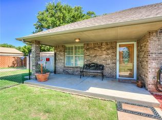 3733 Prairie Falcon Point, Edmond, OK 73034