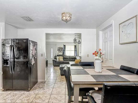 4th image of 4833 ASHLAND DRIVE