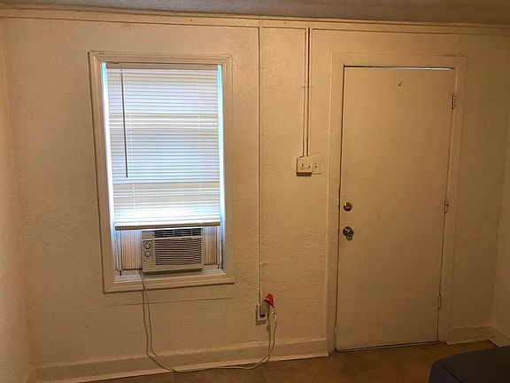 2nd image of 3720 Theresa St #10