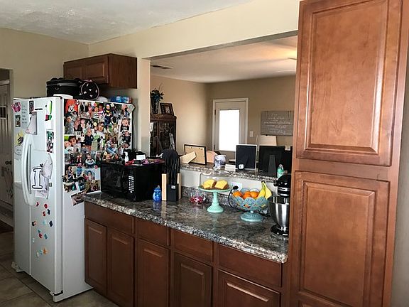 5th image of 4211 Durango Ave